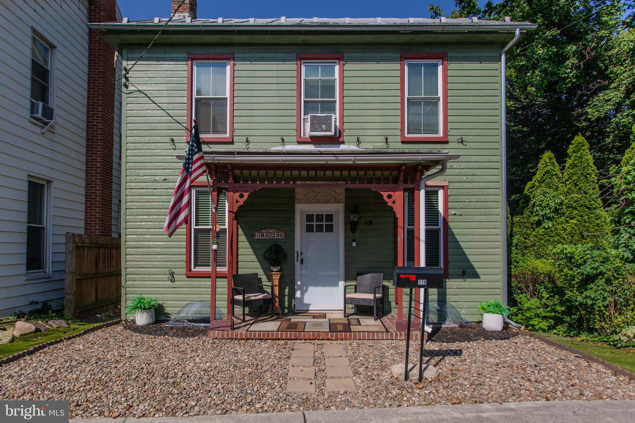 118 N PRINCE STREET