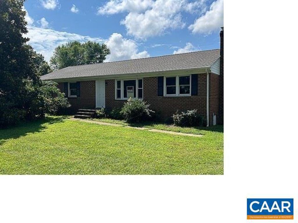Photo of 2807 Moyer Ln Rd, POWHATAN, VA 23139 (MLS # 669959)