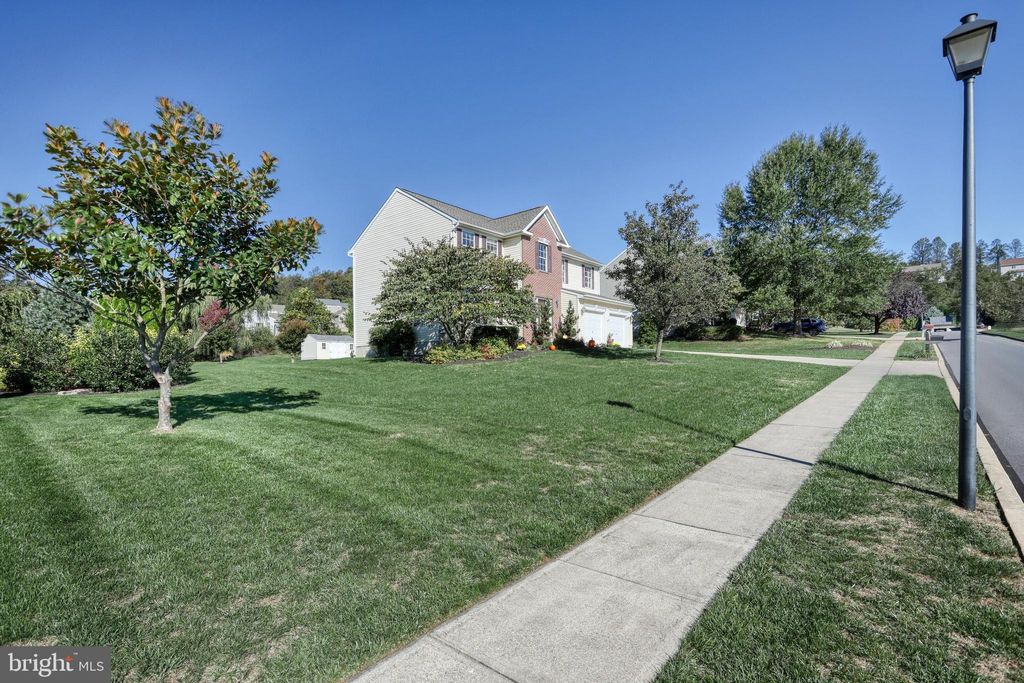 Photo of 604 Myrtle Lane, NEW CUMBERLAND, PA 17070 (MLS # PAYK2092278)