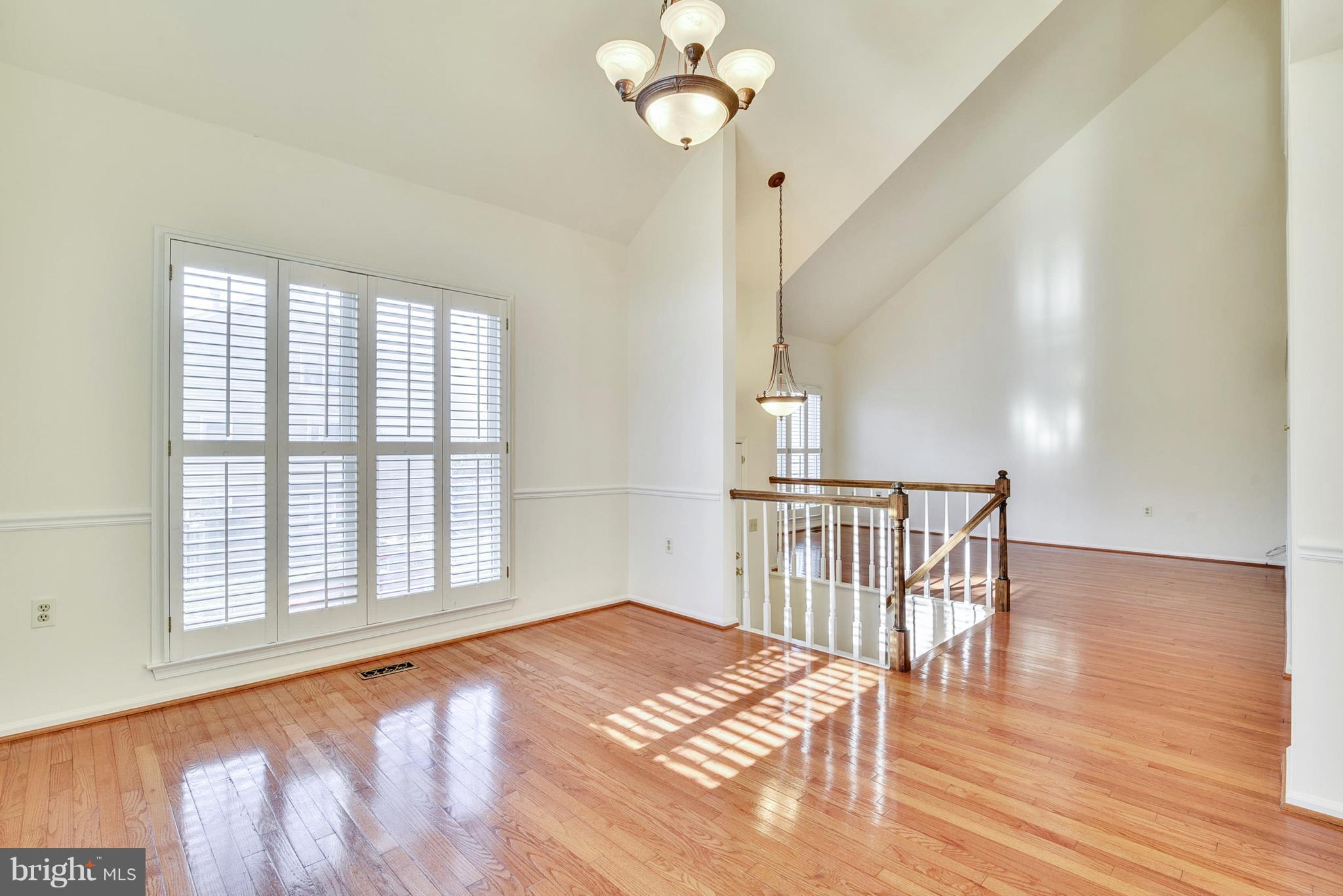 3023 OAKTON MEADOWS COURT