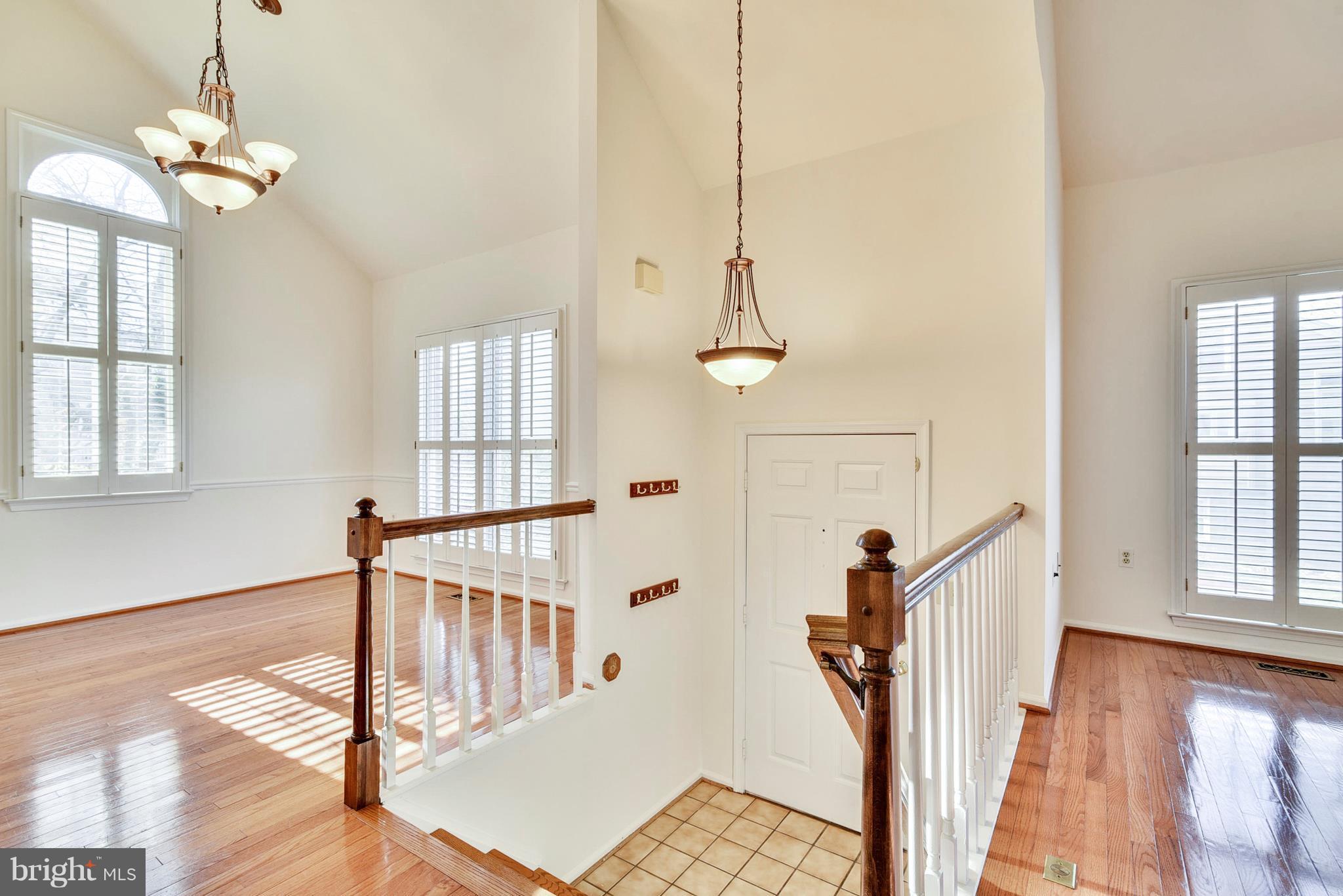 3023 OAKTON MEADOWS COURT