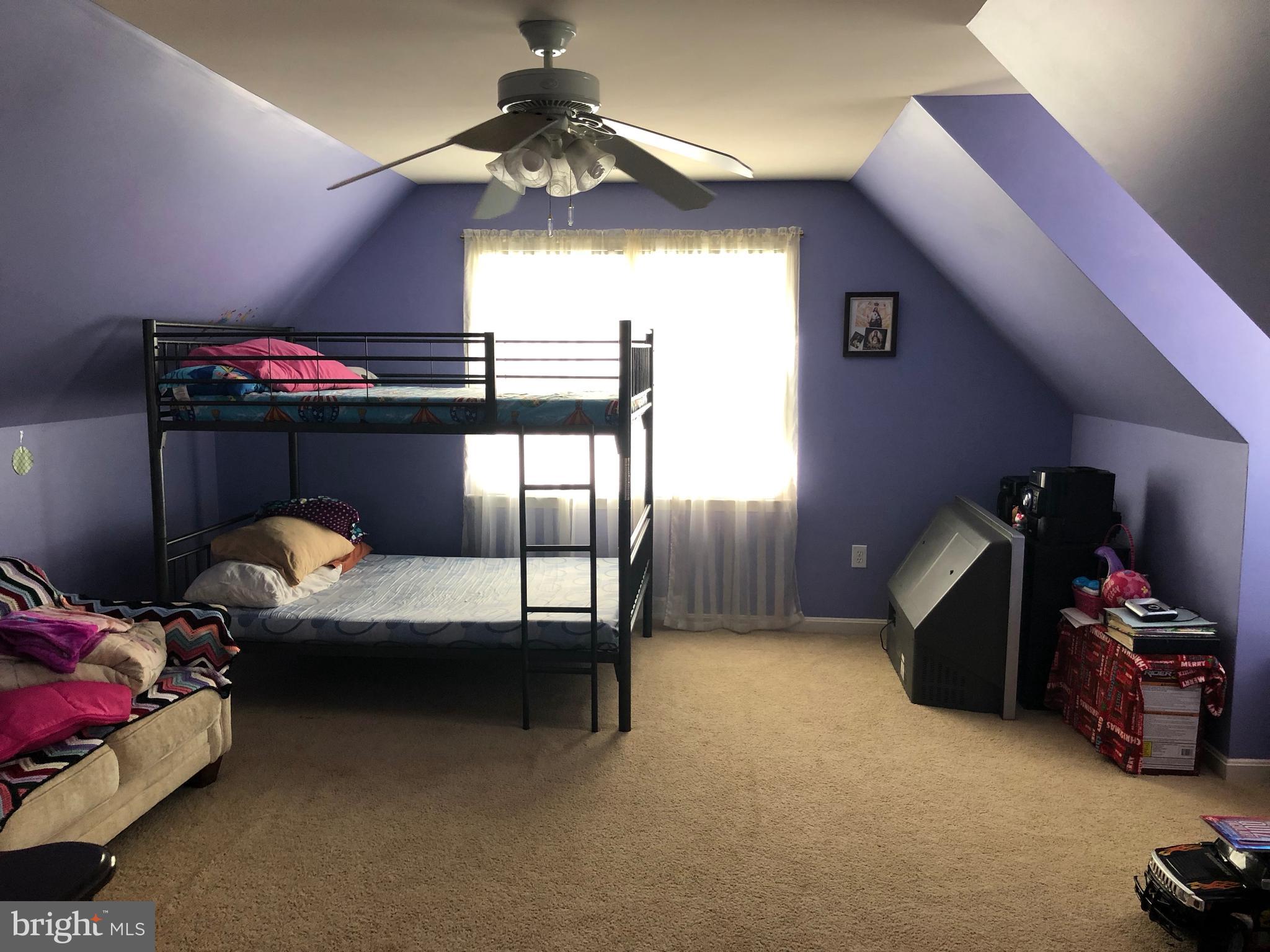 PELHAM'S CROSSING - Residential