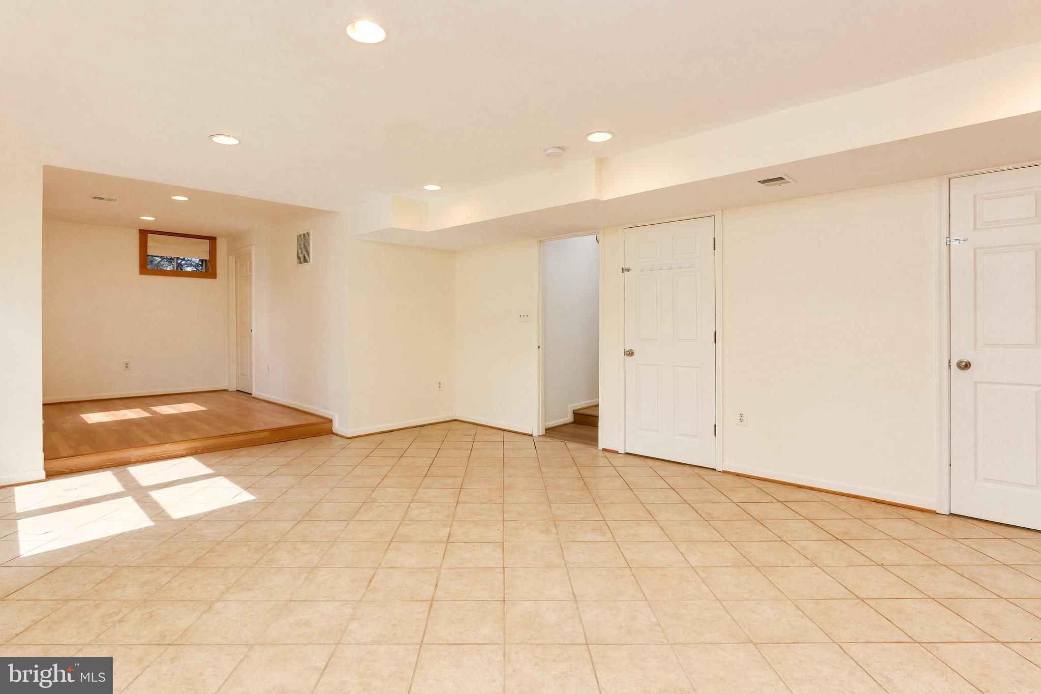 SUGAR CREEK - Residential