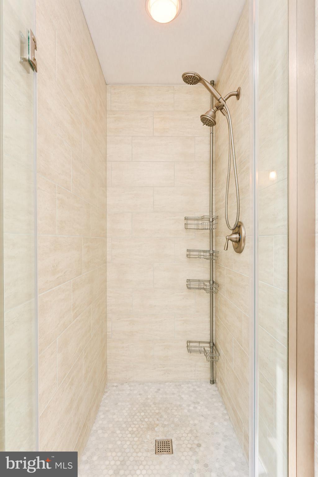 SUGAR CREEK - Residential