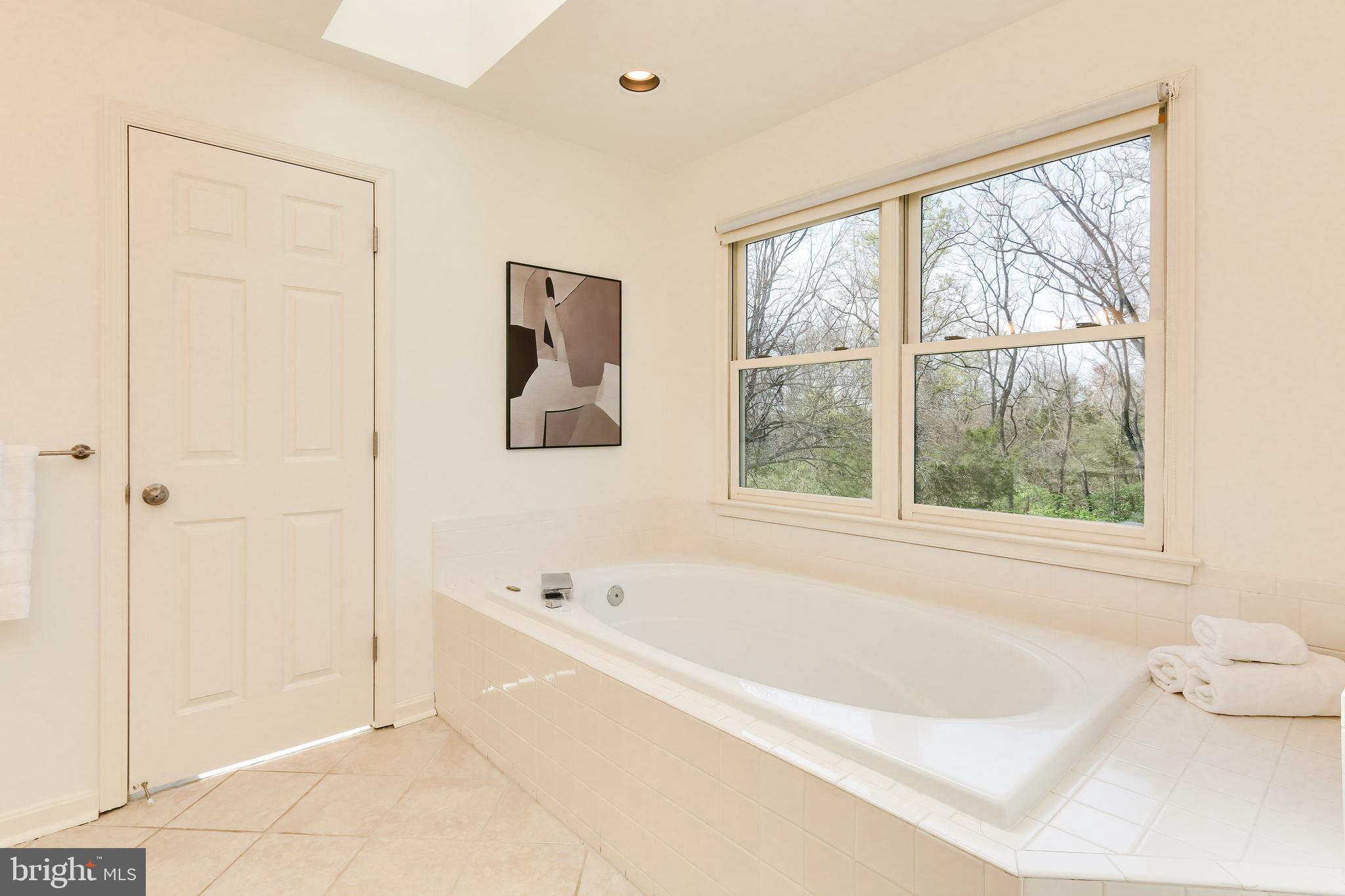 SUGAR CREEK - Residential