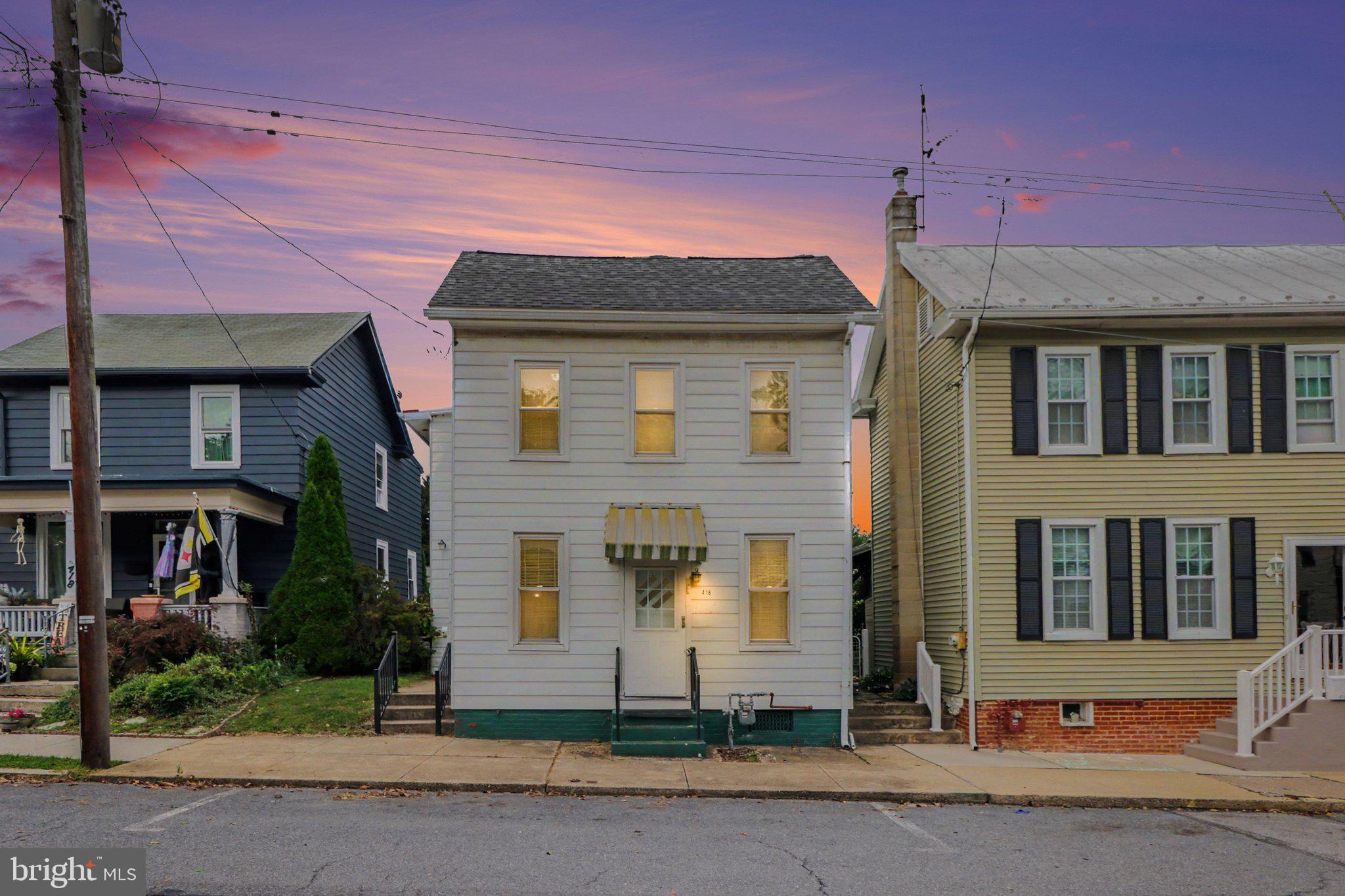 416 S HIGH STREET