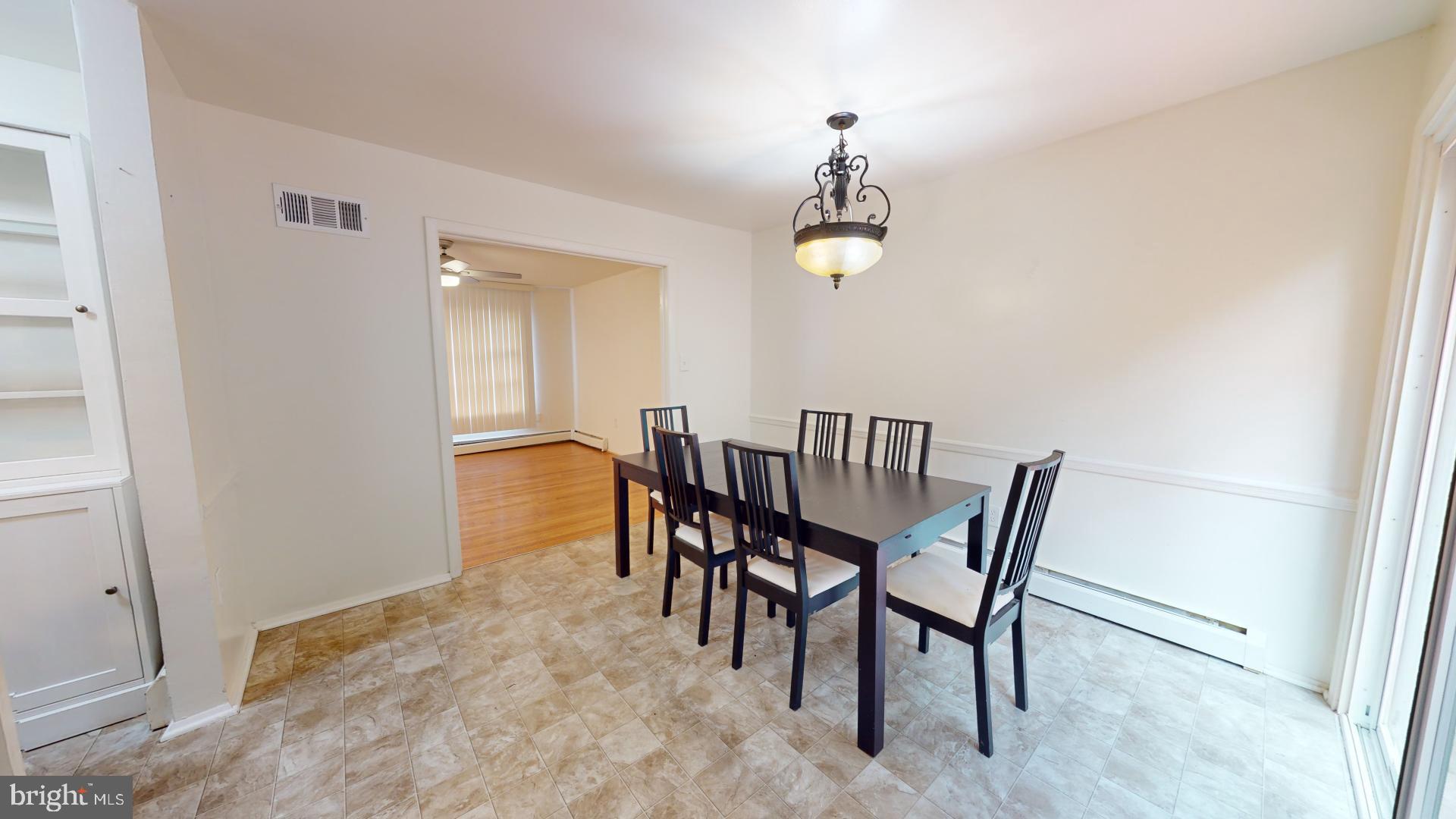 DALE CITY - Residential Lease