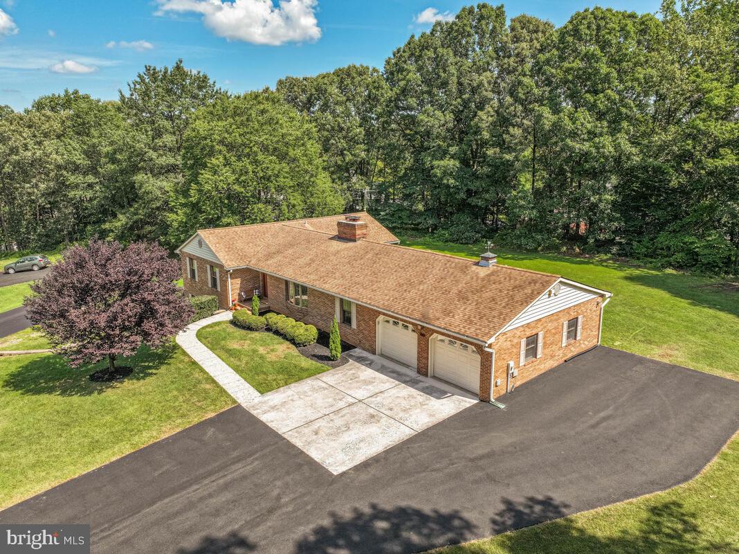 626 FAIRMOUNT ROAD