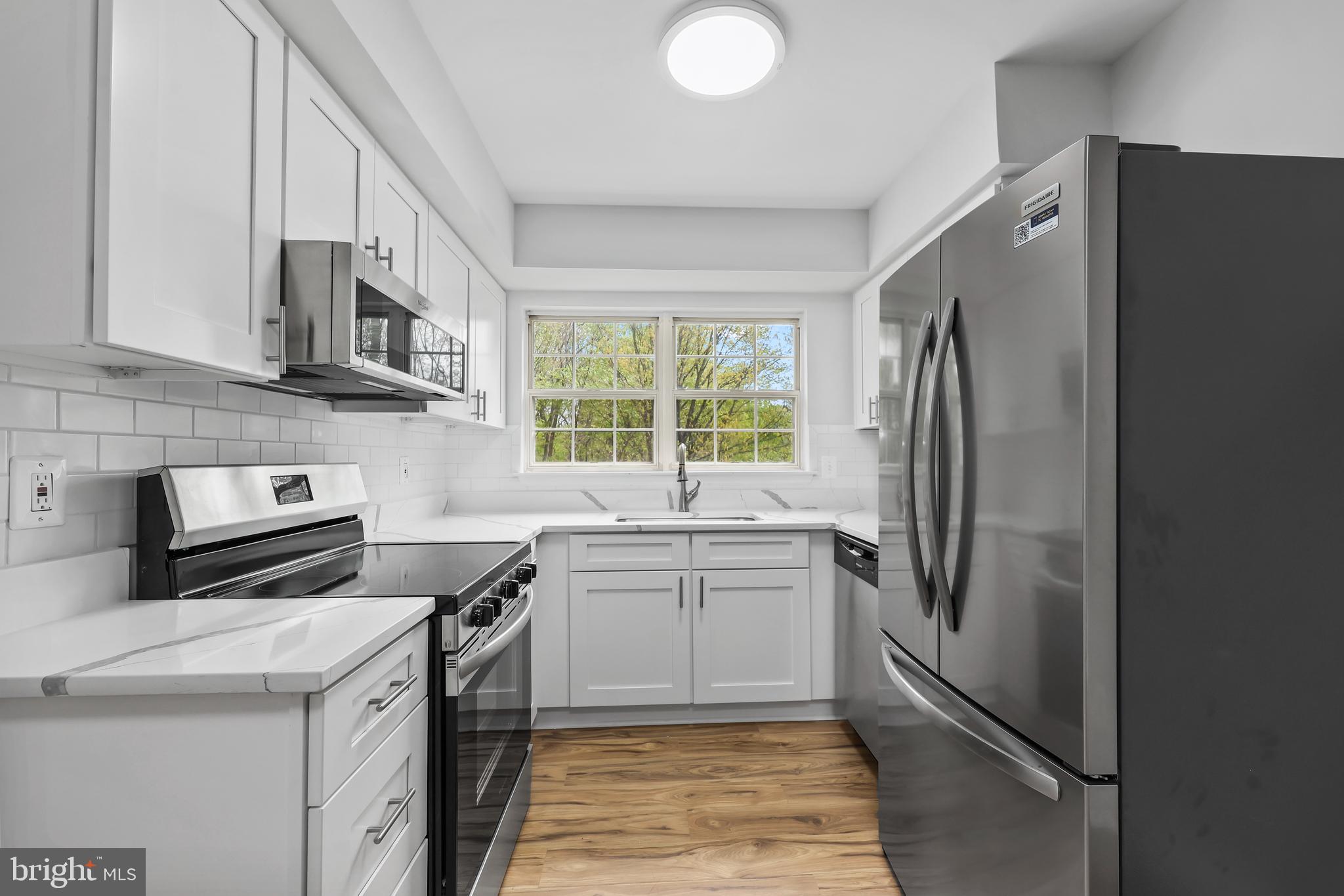 SECOND ANTIETAM - Residential Lease