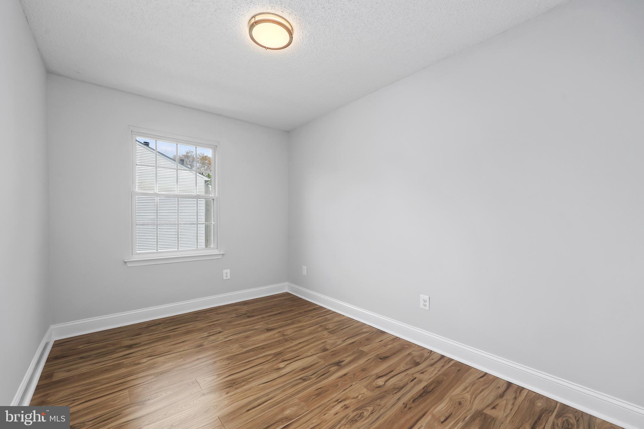 SECOND ANTIETAM - Residential Lease