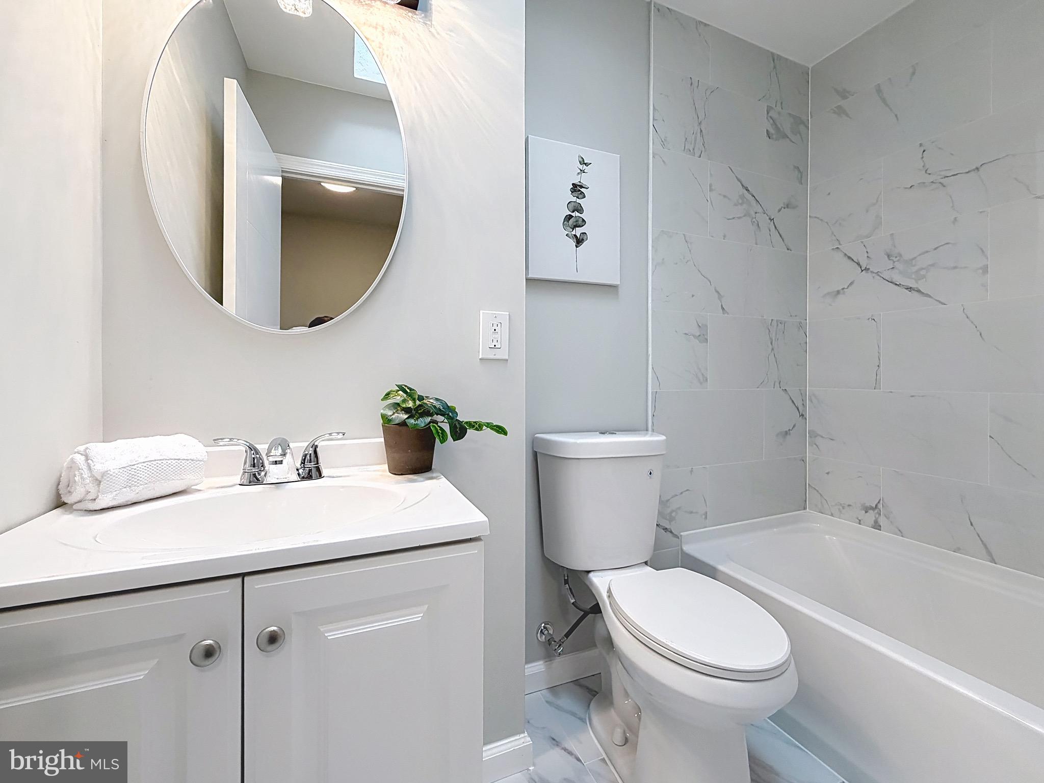 ROXBOROUGH - Residential