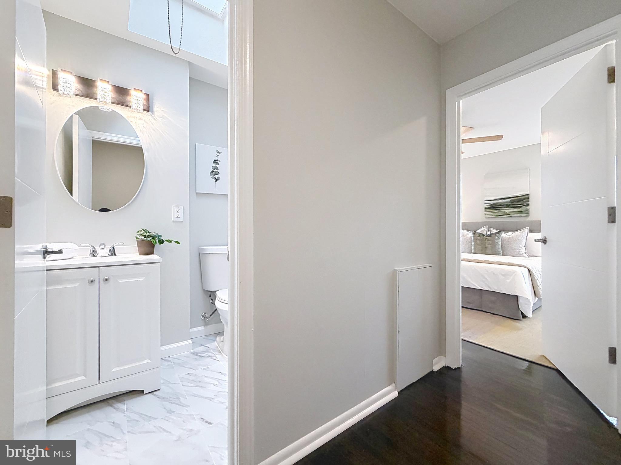 ROXBOROUGH - Residential