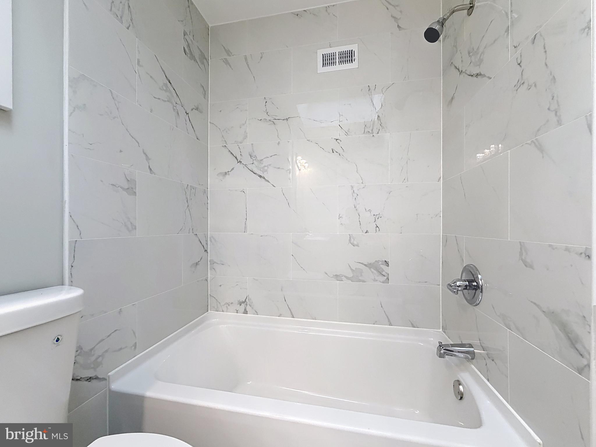 ROXBOROUGH - Residential