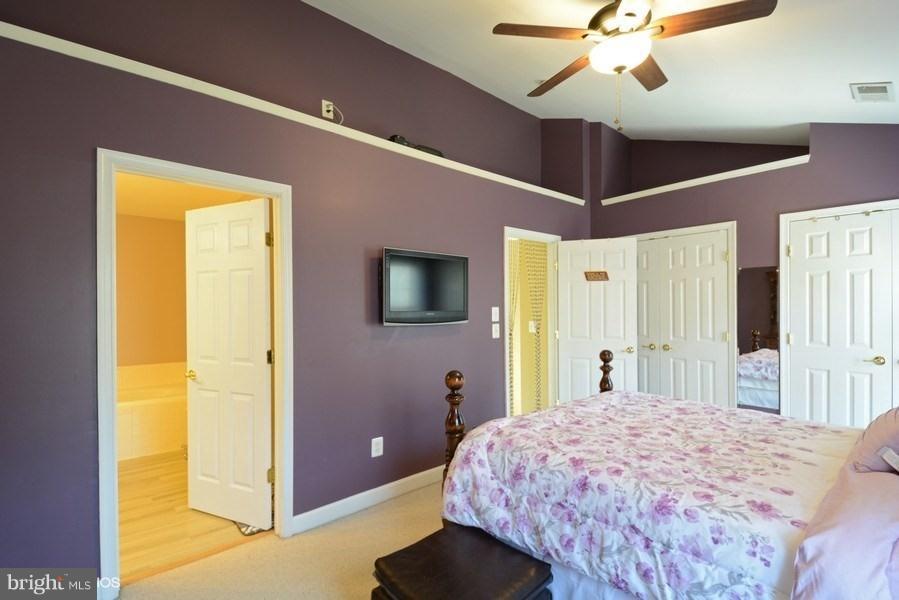 PRINCE WILLIAM COMMONS - Residential