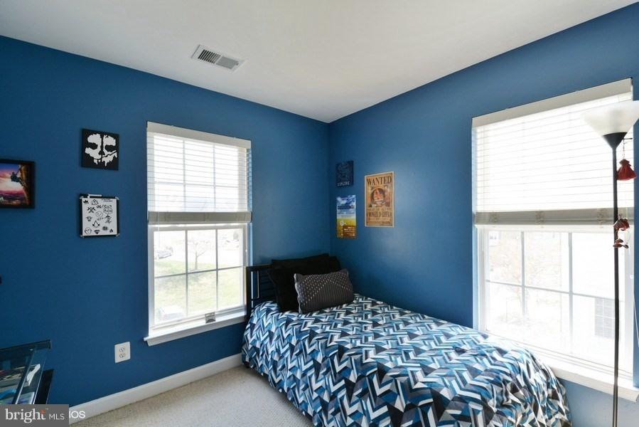 PRINCE WILLIAM COMMONS - Residential