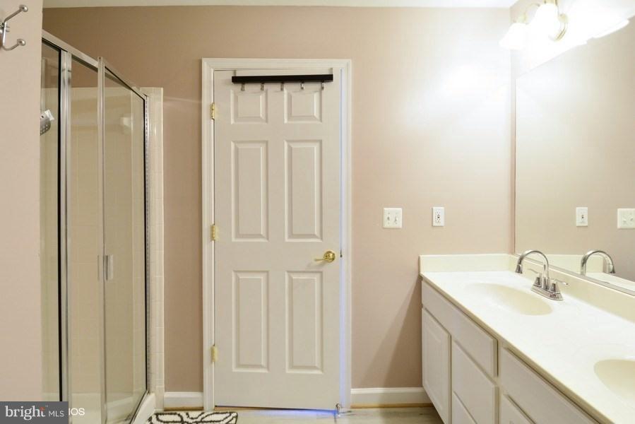 PRINCE WILLIAM COMMONS - Residential