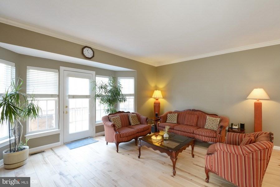 PRINCE WILLIAM COMMONS - Residential