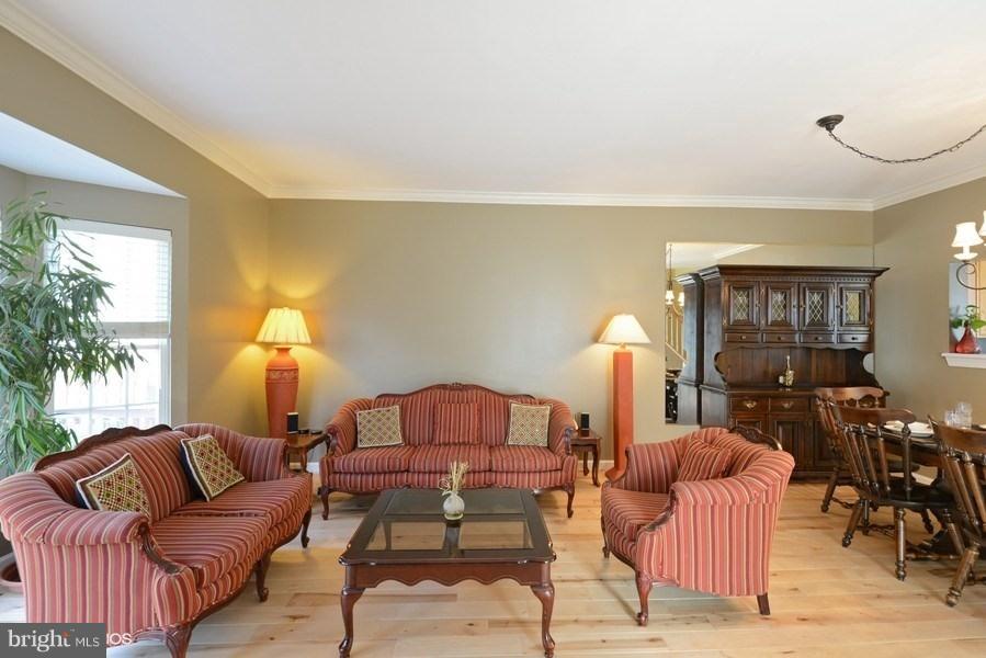 PRINCE WILLIAM COMMONS - Residential