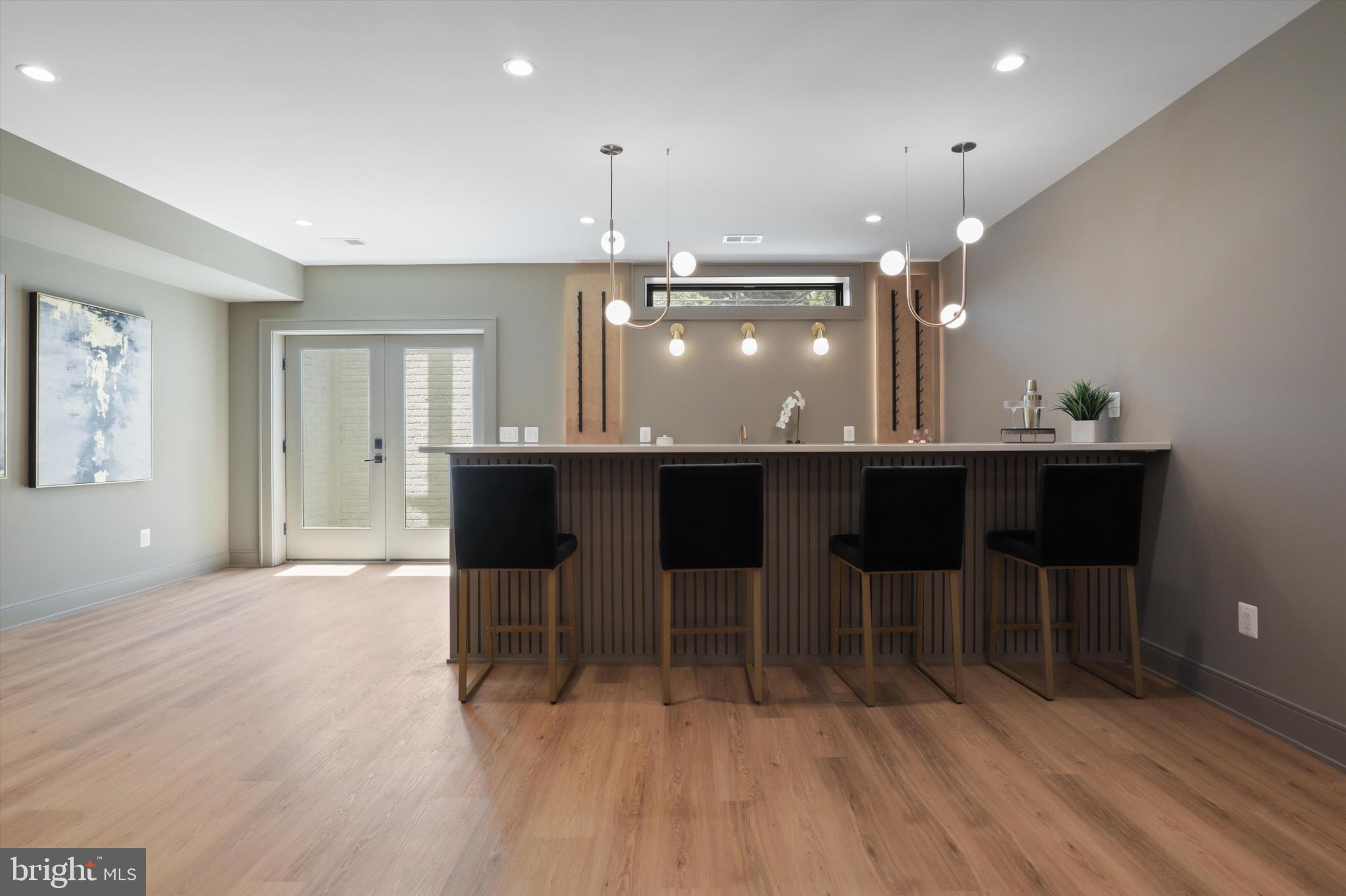 SOUTHRIDGE - Residential