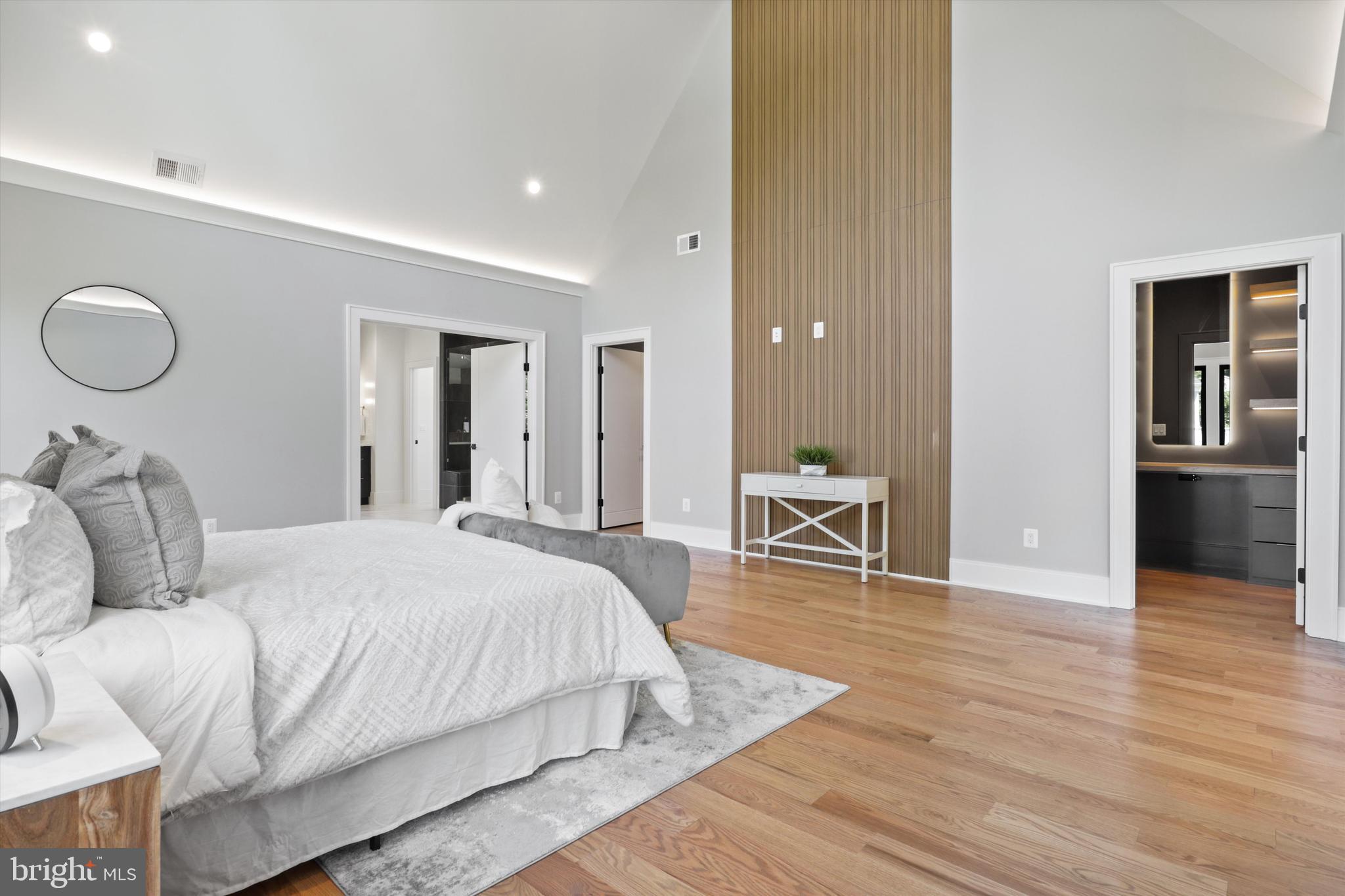 SOUTHRIDGE - Residential