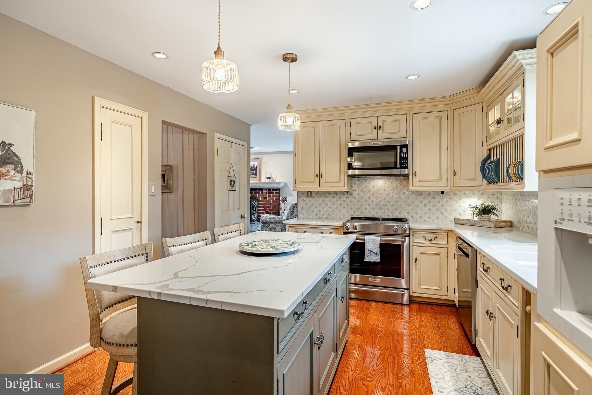 FALCONCREST - Residential