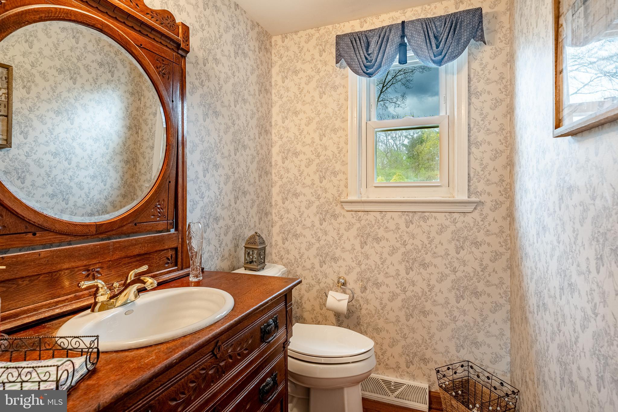 FALCONCREST - Residential