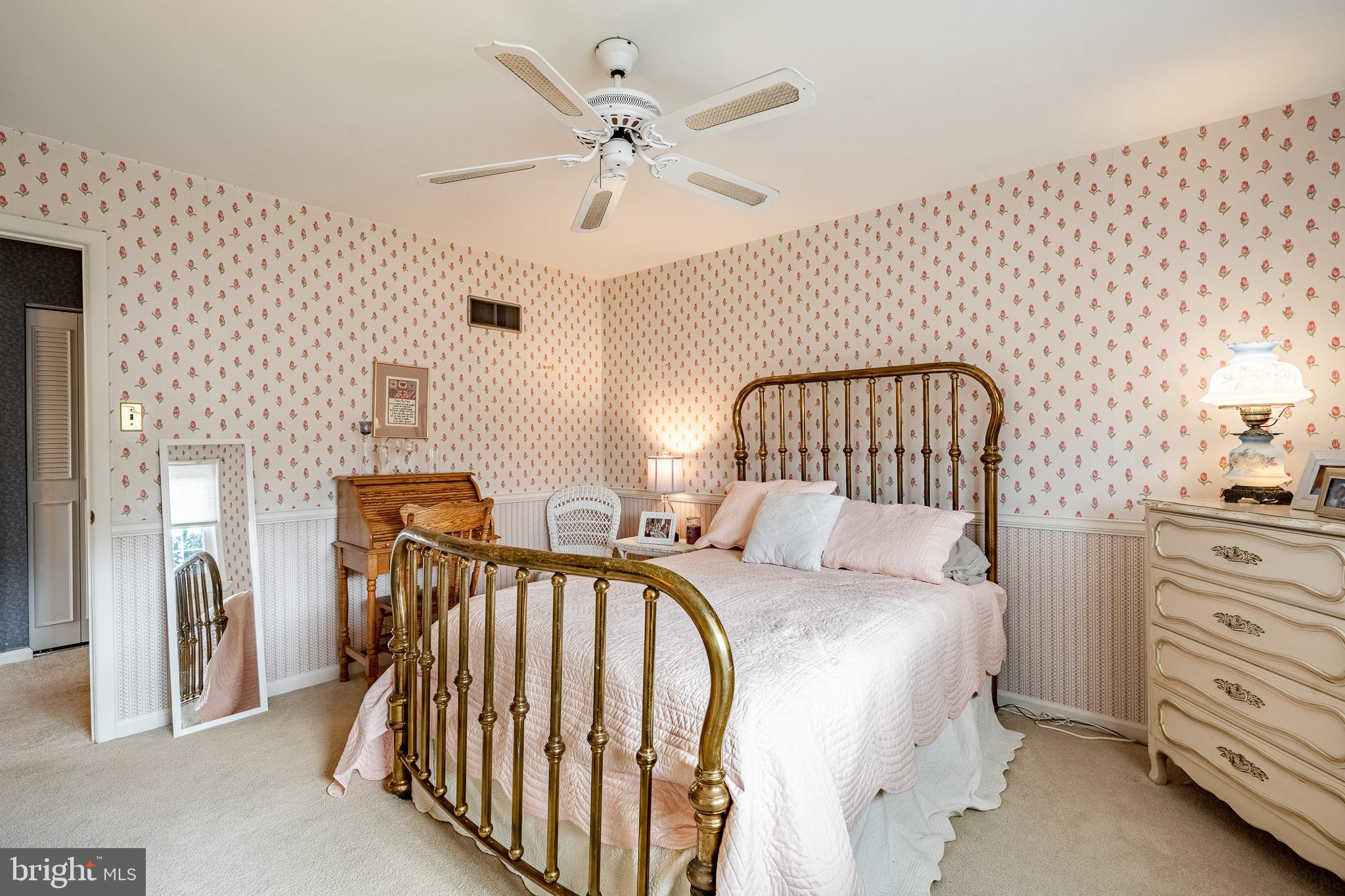 FALCONCREST - Residential