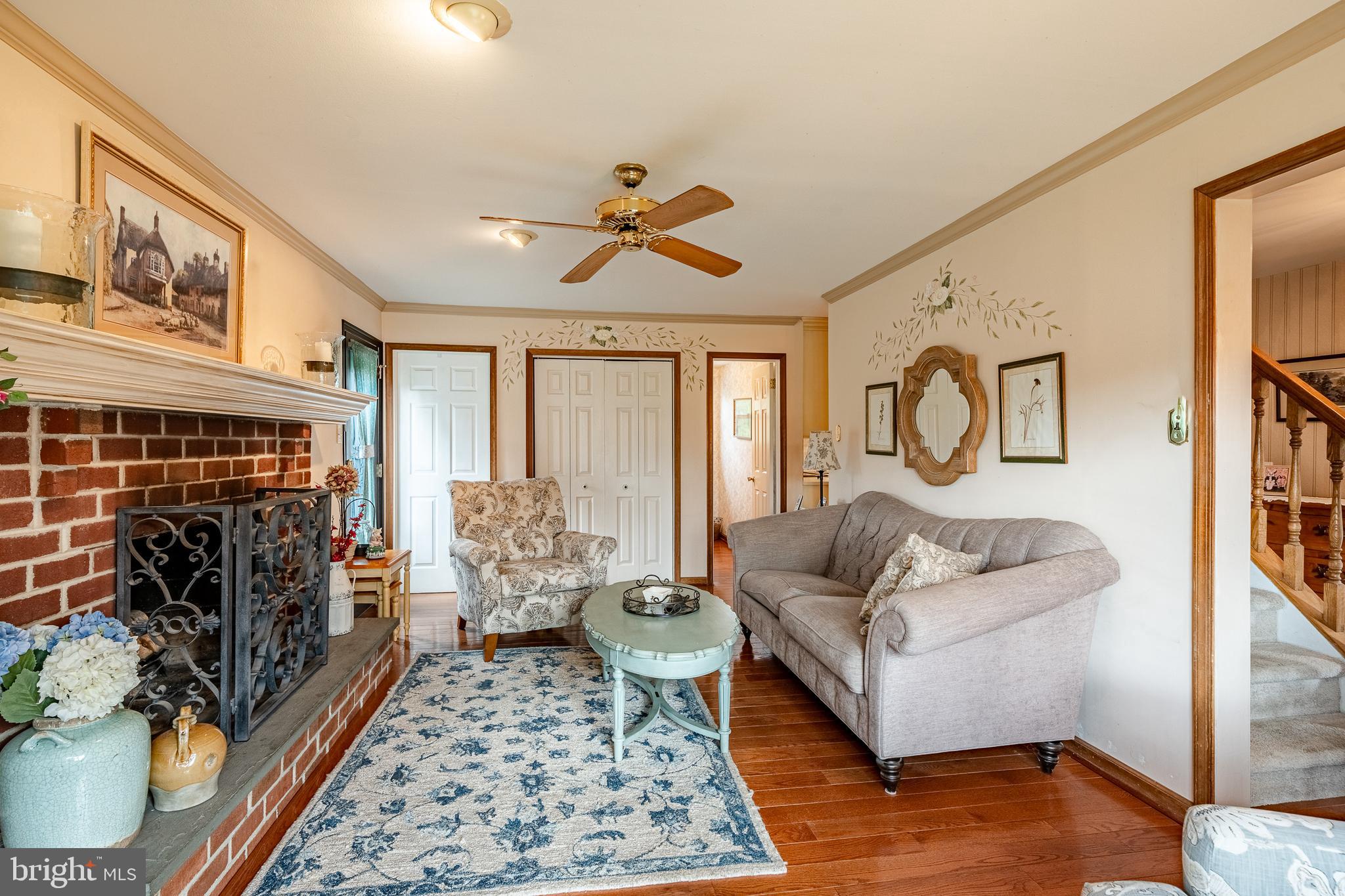 FALCONCREST - Residential