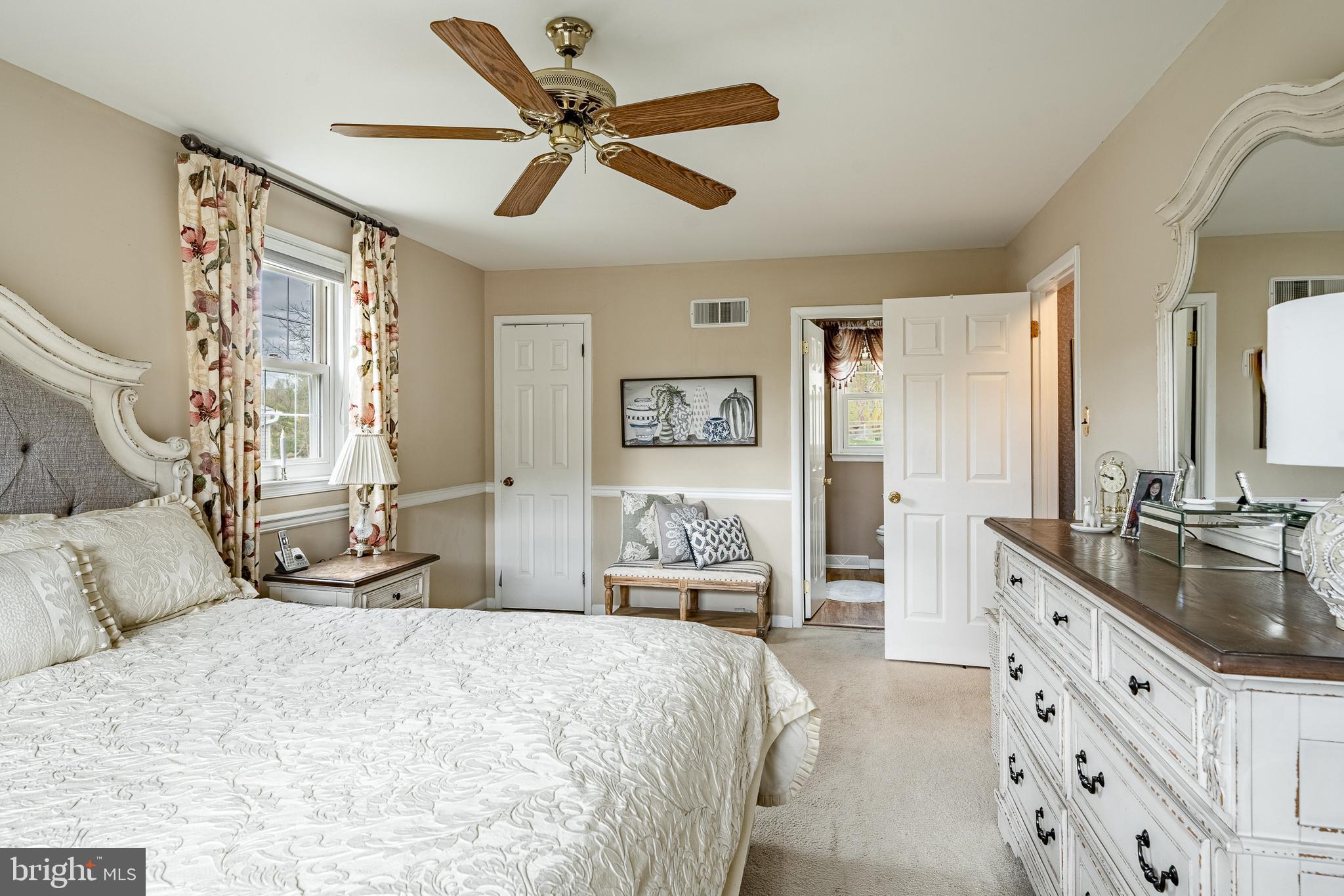 FALCONCREST - Residential