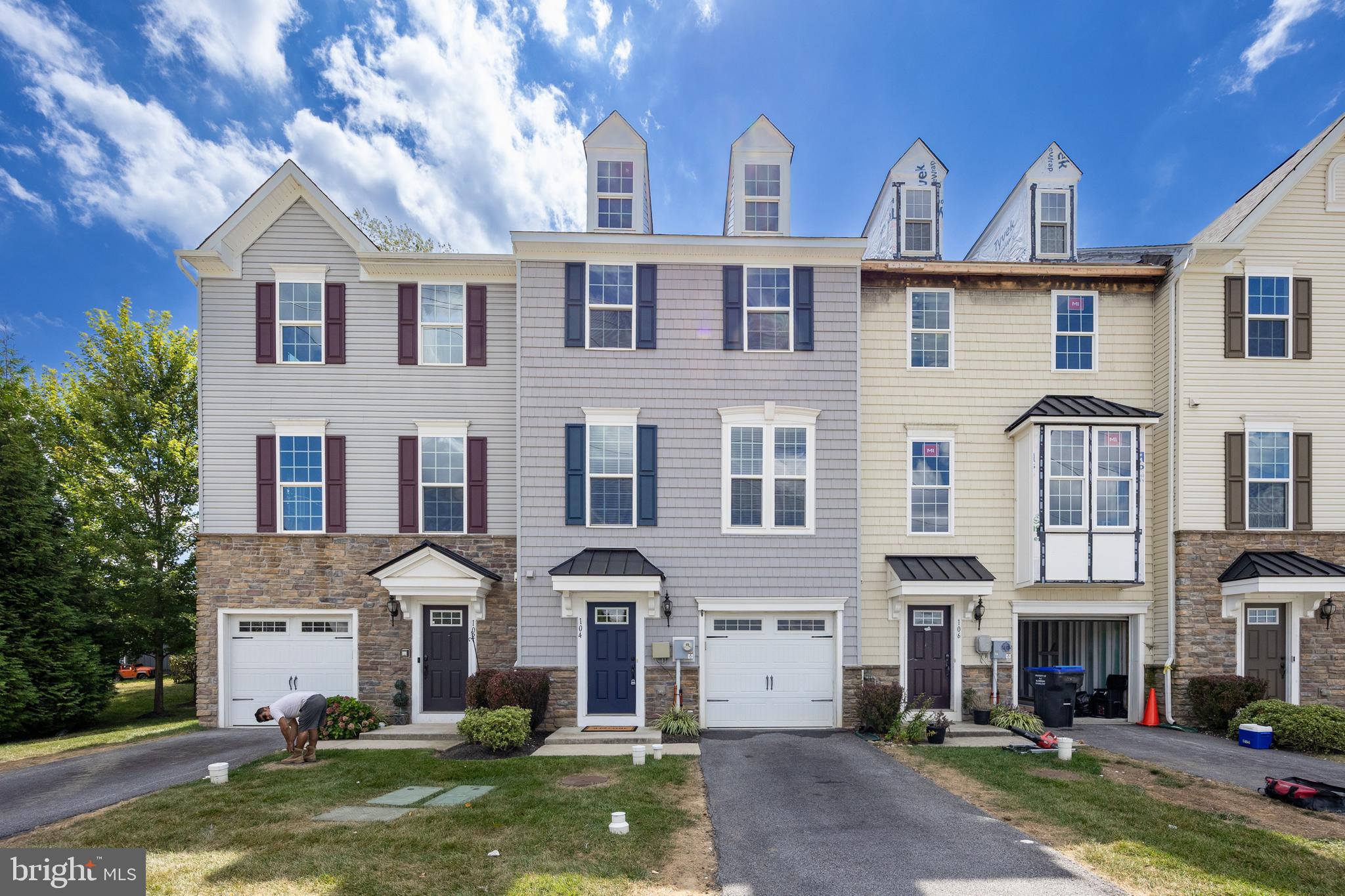 TOWNES AT MALVERN - Residential