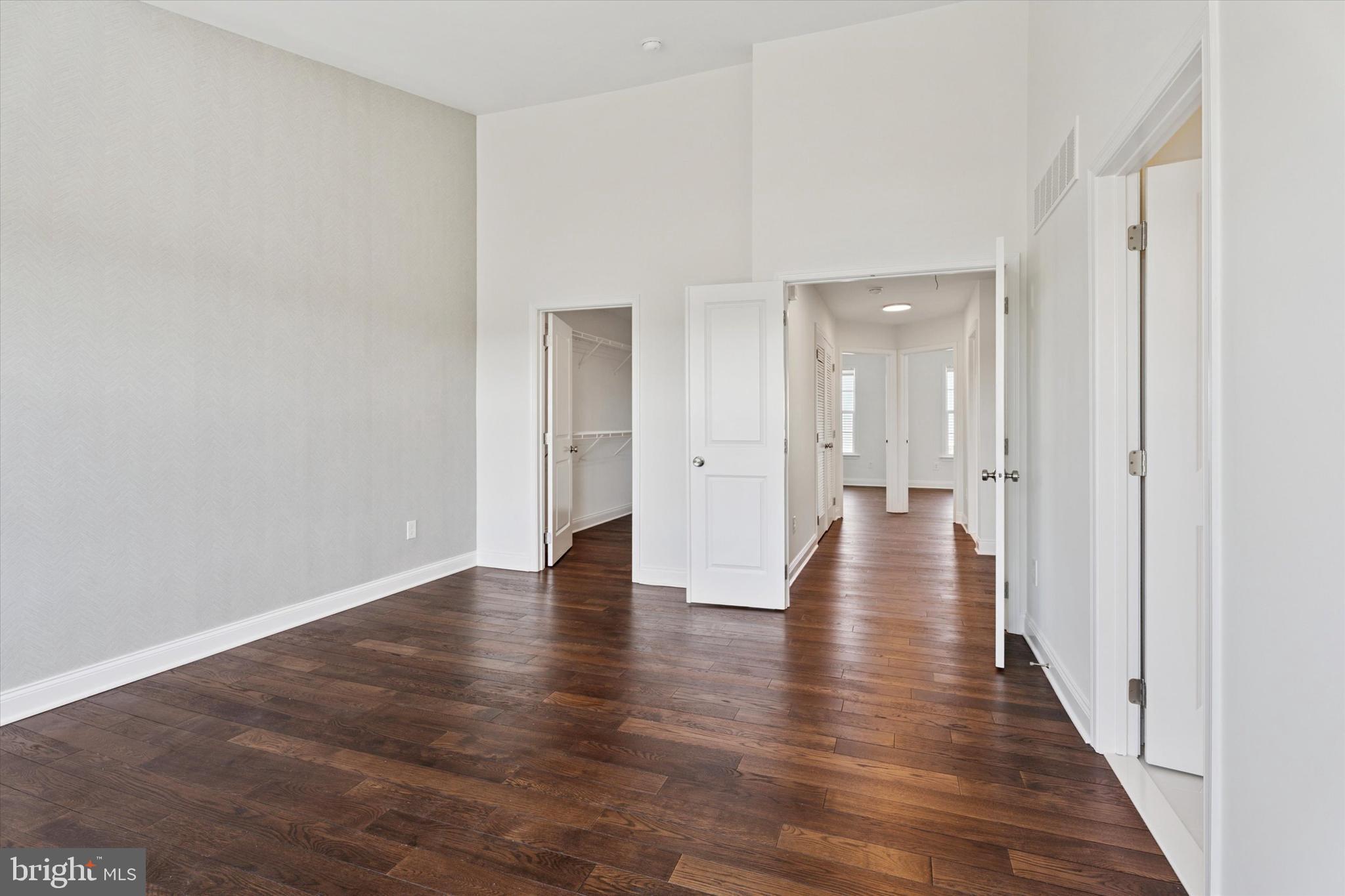 RAVENSCLIFF - Residential