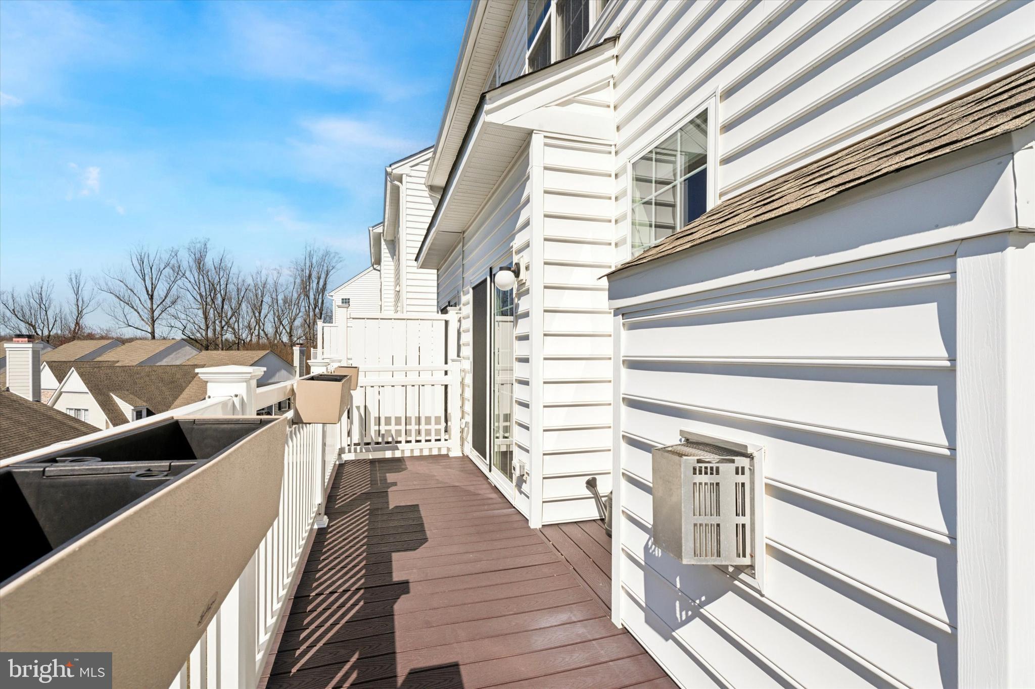 RAVENSCLIFF - Residential