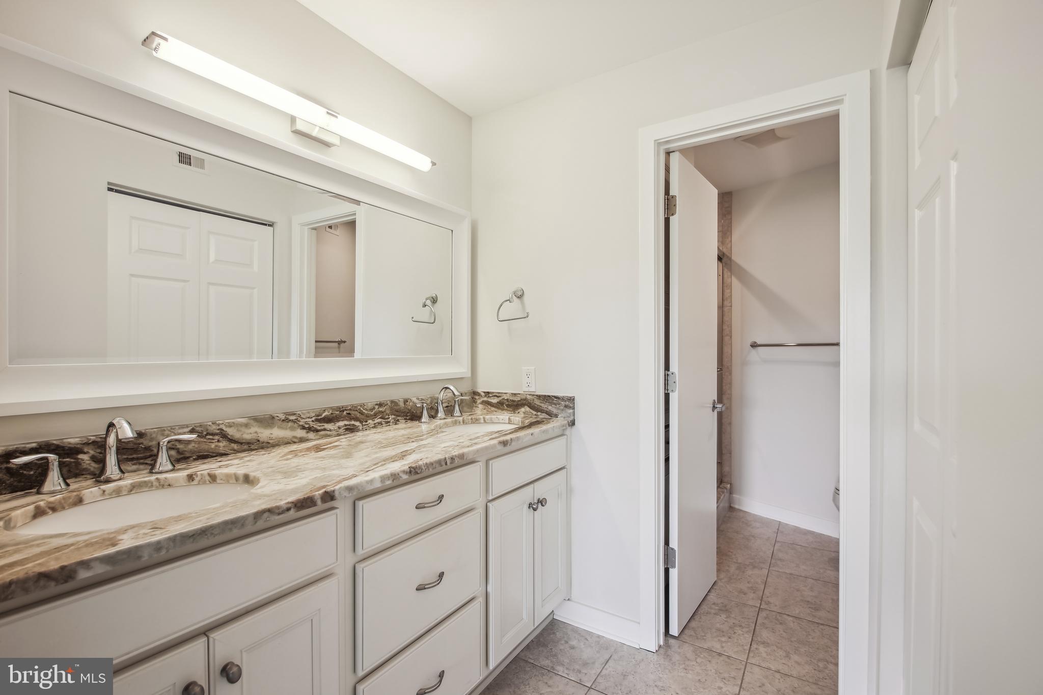 CHESAPEAKE HARBOUR - Residential