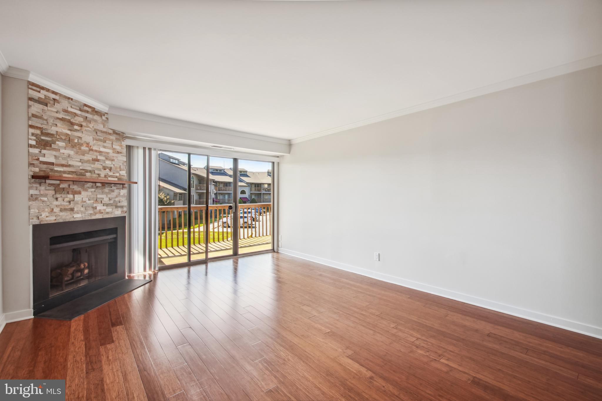 CHESAPEAKE HARBOUR - Residential