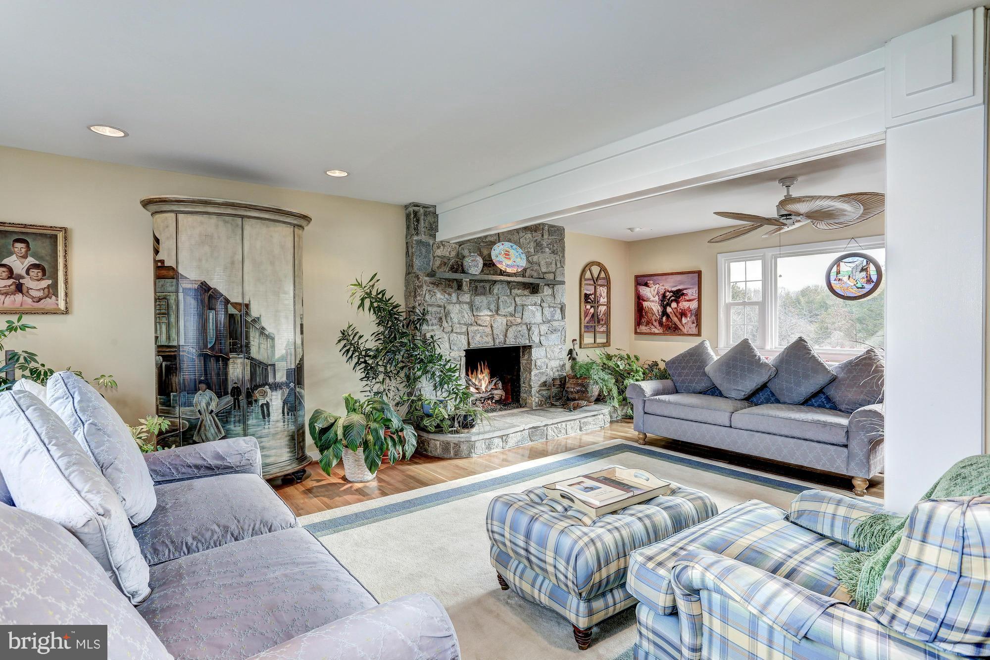 MOUNTAIN FARM - Residential