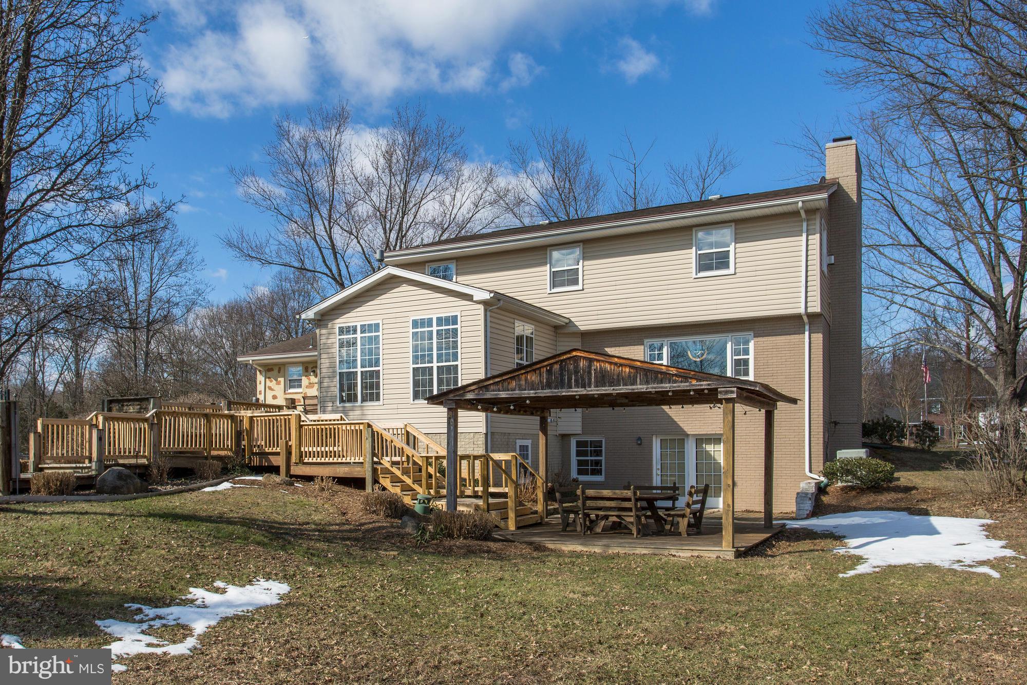 MOUNTAIN FARM - Residential