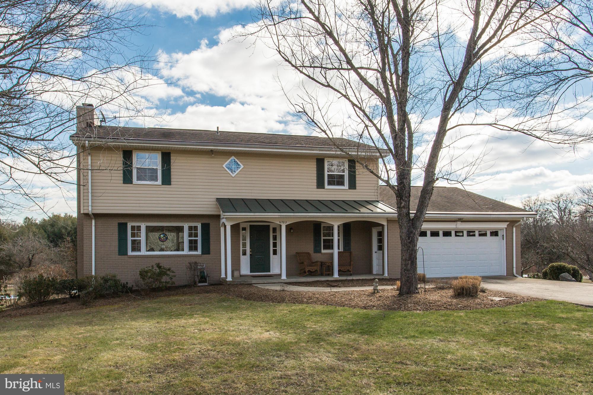 MOUNTAIN FARM - Residential