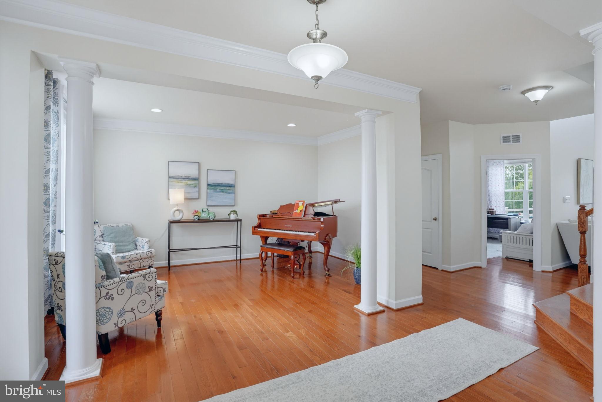 204 STOVER COURT