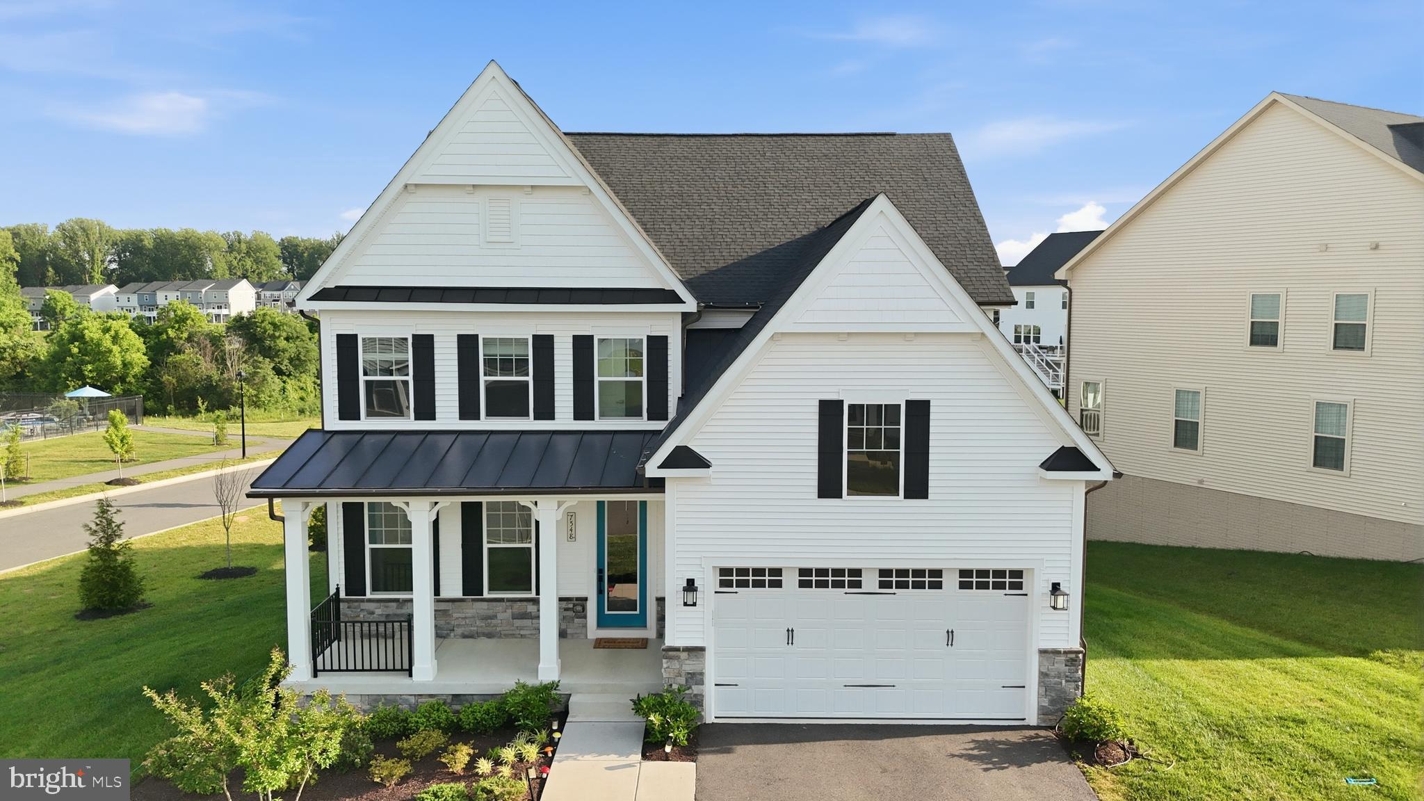 7548 ZOE LANE