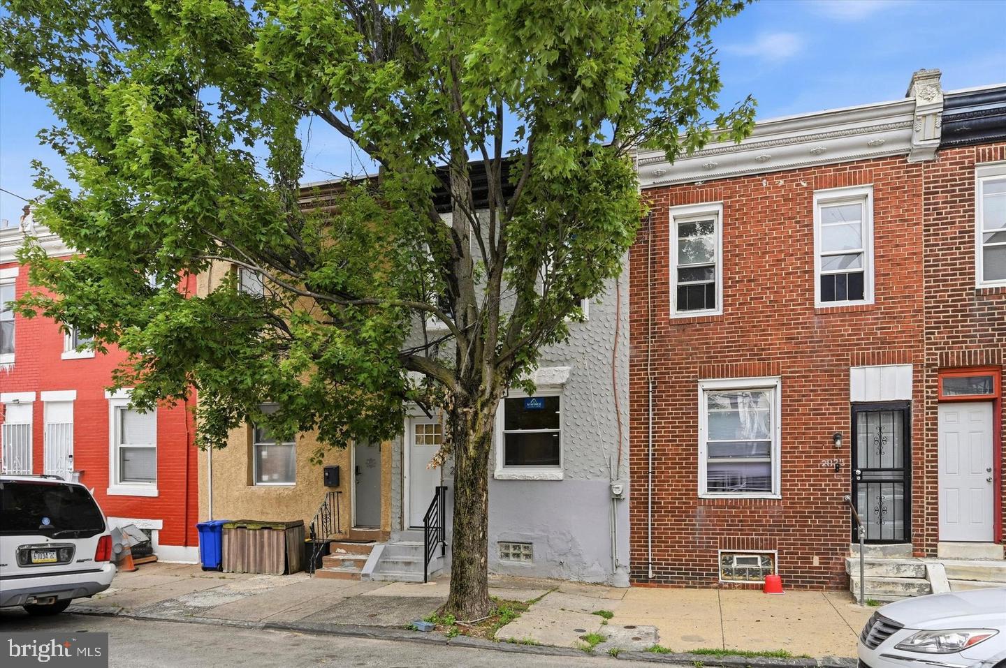 2827 TULIP STREET