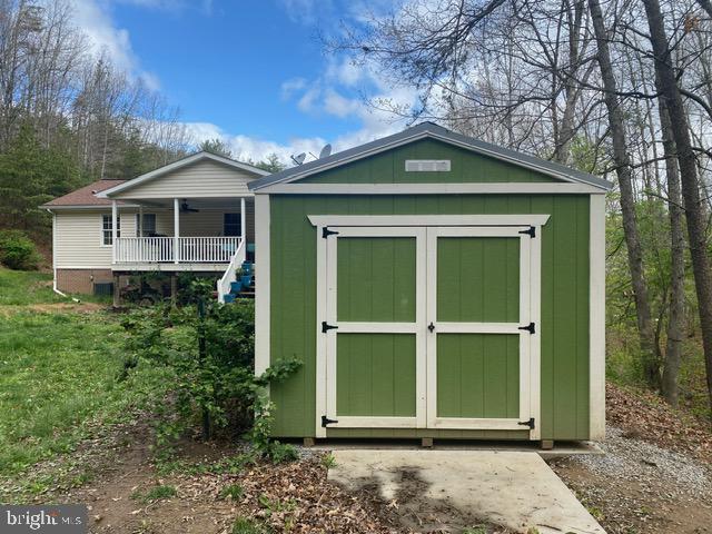 STONY RUN - Residential