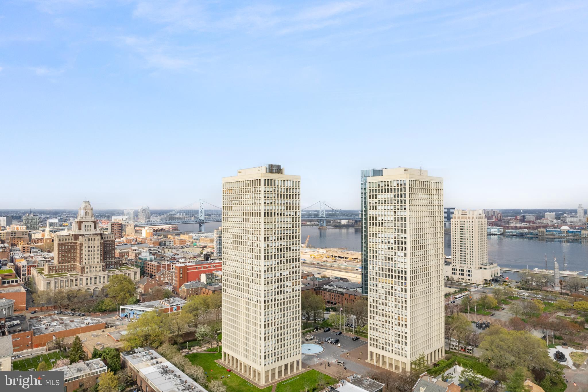 SOCIETY HILL - Residential Lease