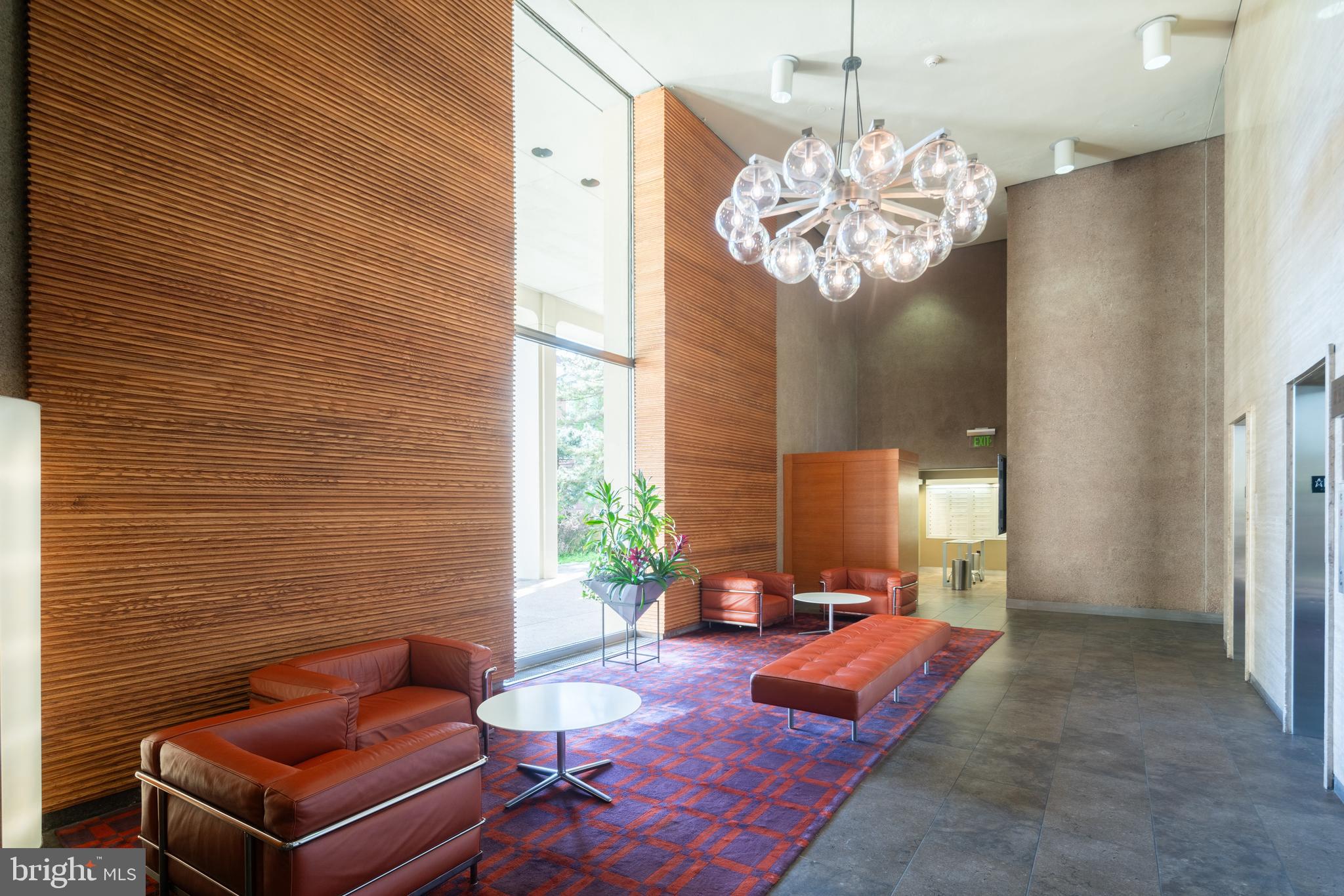 SOCIETY HILL - Residential Lease