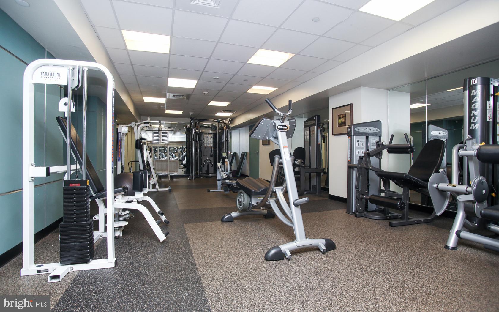 SOCIETY HILL - Residential Lease