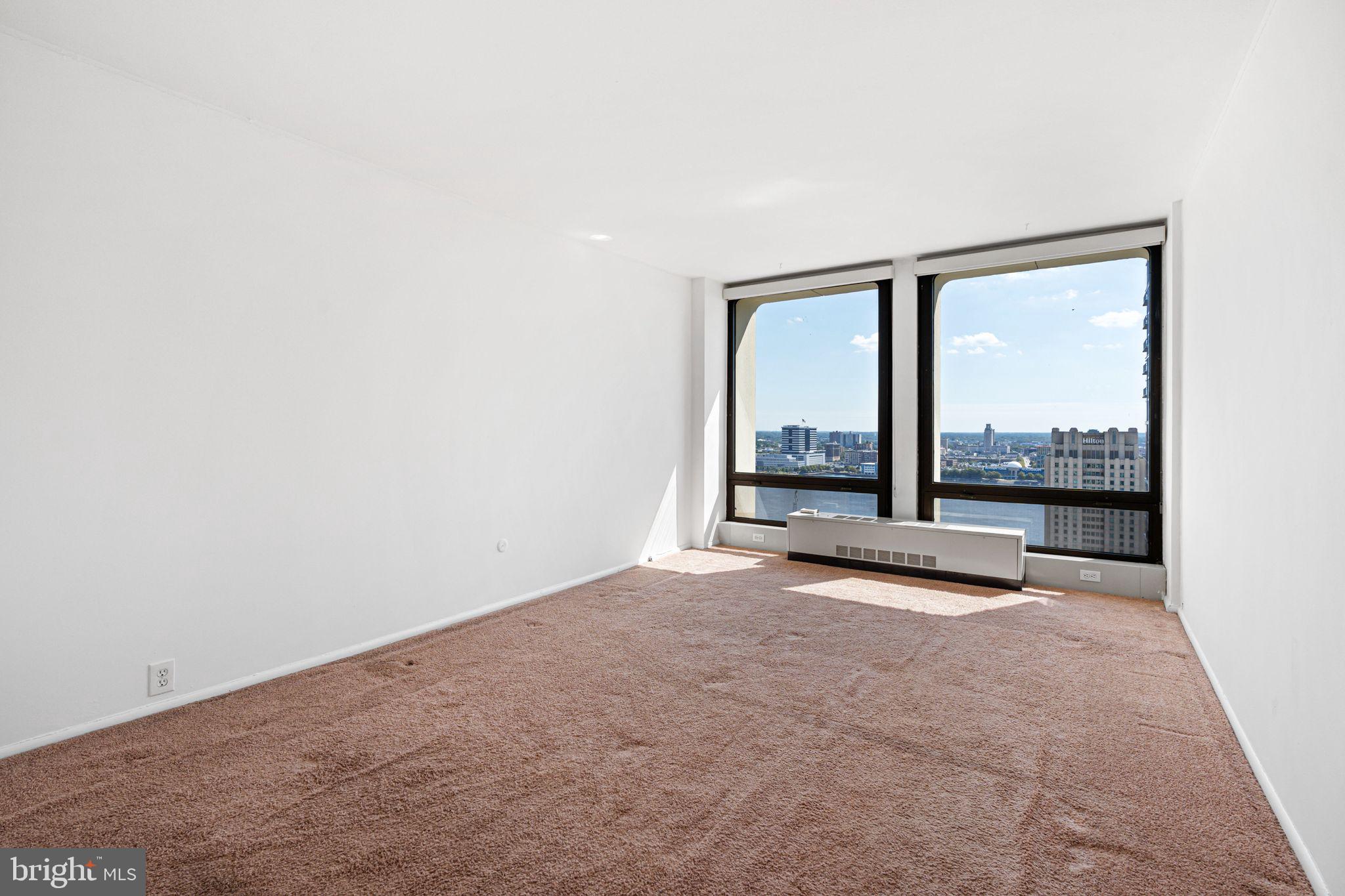 SOCIETY HILL - Residential Lease