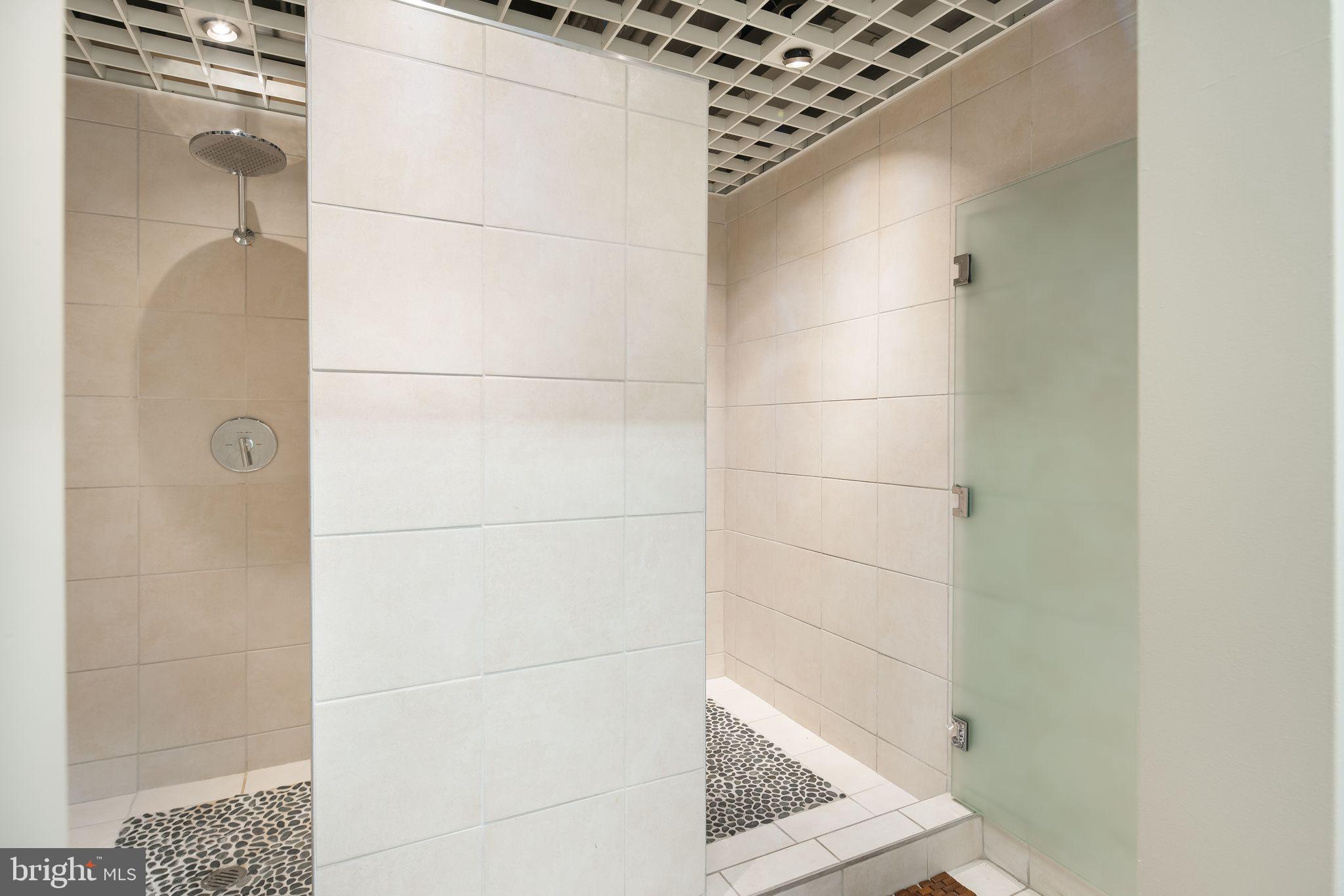 SOCIETY HILL - Residential Lease