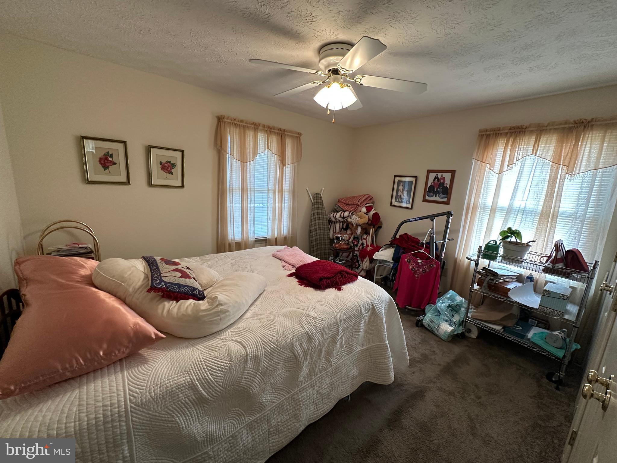 THE MEADOWS - Residential