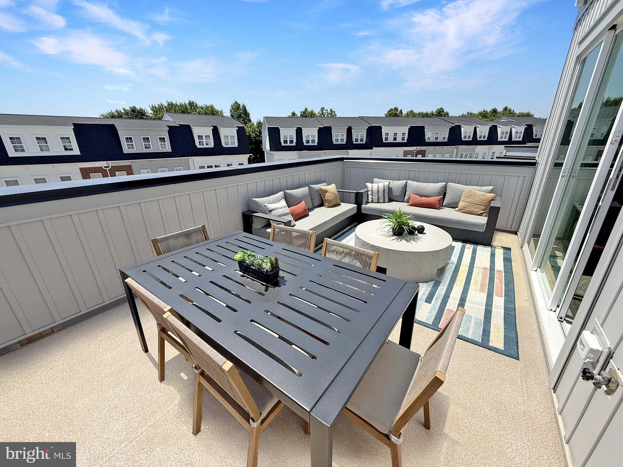 FARMSTEAD DISTRICT - Residential