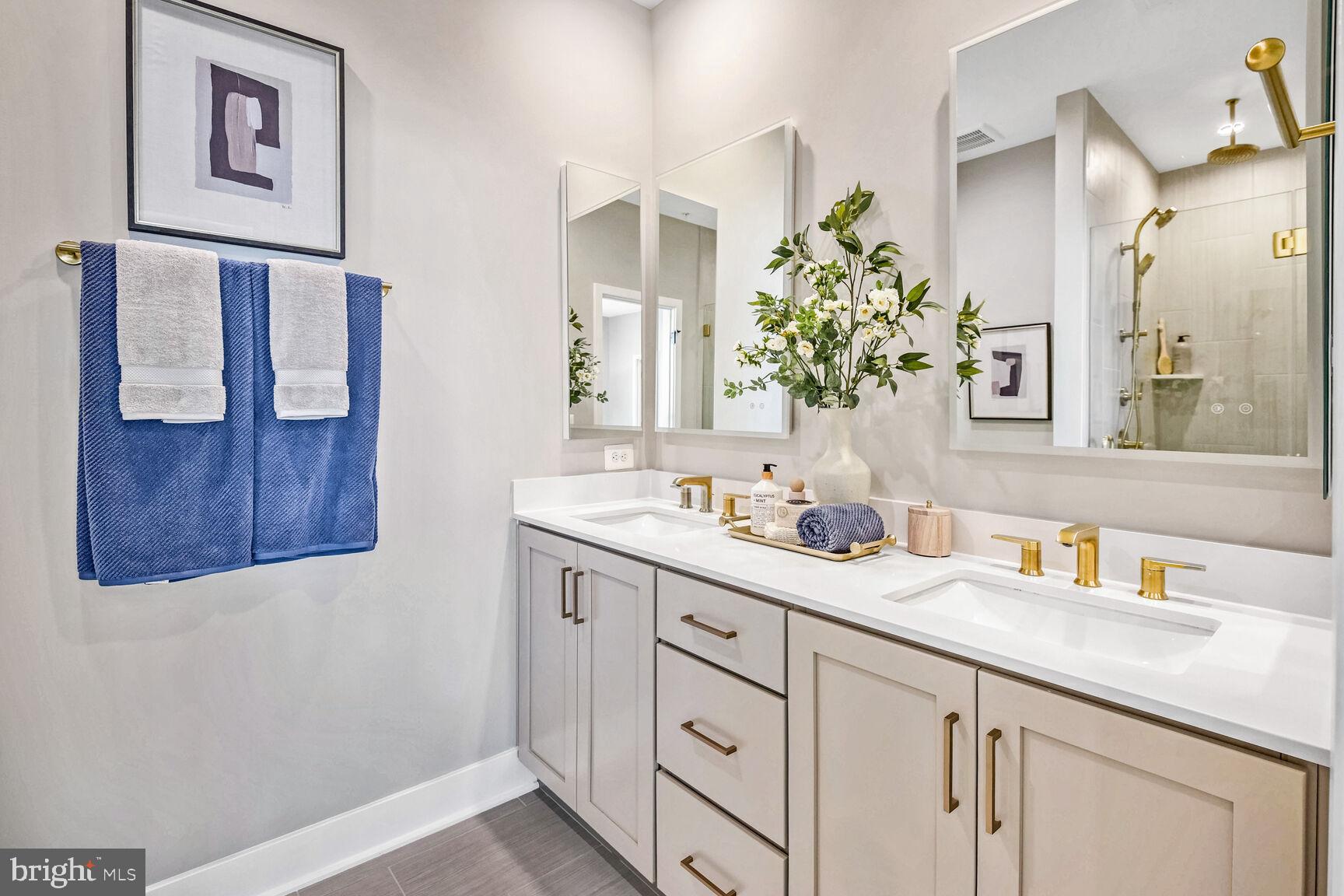 FARMSTEAD DISTRICT - Residential