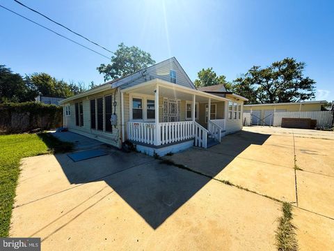 Photo of 8611 Westphalia Road, UPPER MARLBORO, MD 20774 (MLS # MDPG2184318)